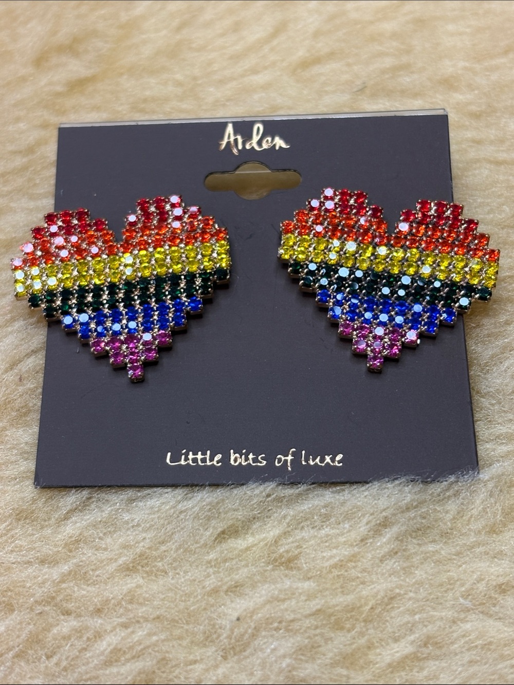 Arden Rainbow Heart Rhinestone Earrings - Multicolor